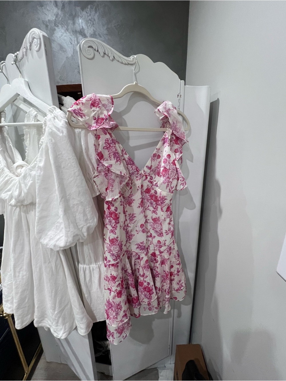 AQUA Pink Floral Ruffle Dress